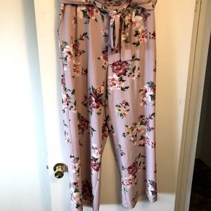 Blush floral wide leg pants *Torrid*